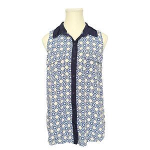Forever 21 Nay Blue Printed Button Down Shirt